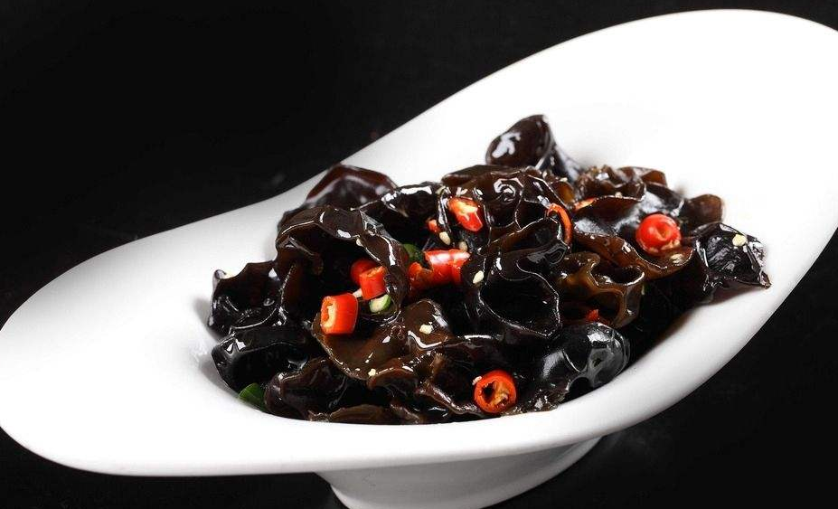 紅油木耳制作方法